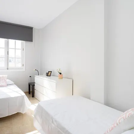 Home2book Cruz Skyline Cozy